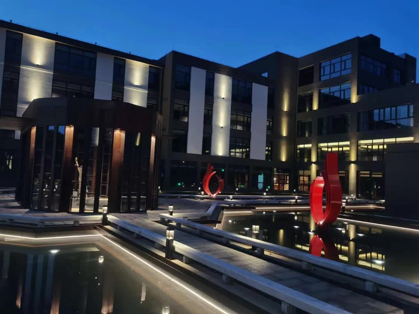 产业园区夜景实景